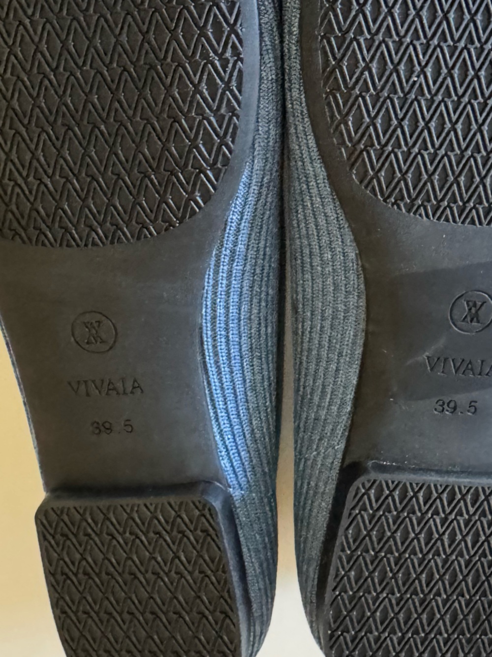 Vivaia Square-Toe V-Cut Flats (Margot 2.0) Denim Blue 39.5 US 8.5 - Picture 5 of 5